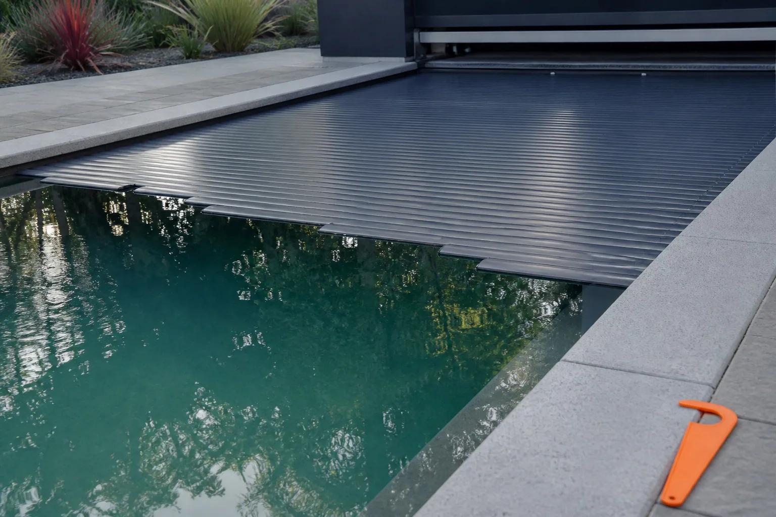 Couverture de piscine à Tournefeuille