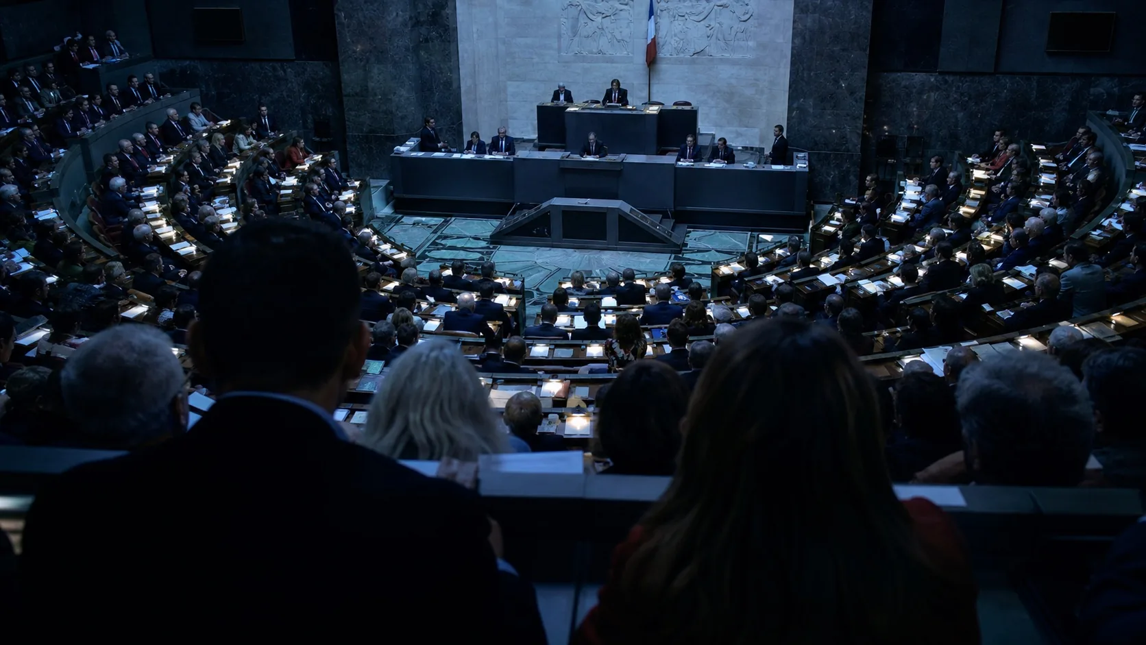 Débat budgétaire dans un hémicycle fictif